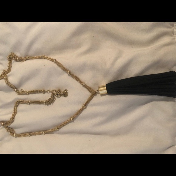 Black and gold tassel necklace- costume jewelry - Picture 3 of 3